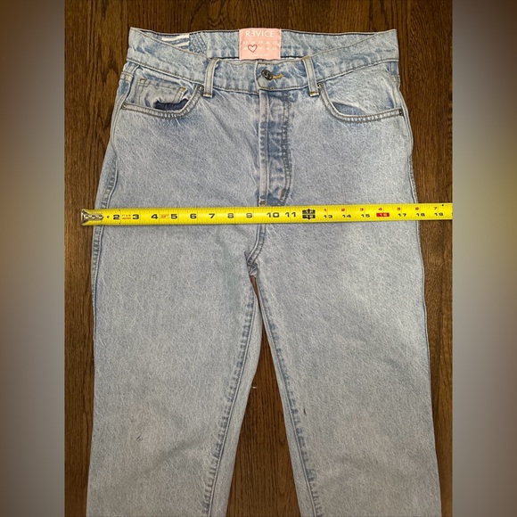 Revice Button Fly Closure Light Wash Jeans - Size 29 - Picture 6 of 10
